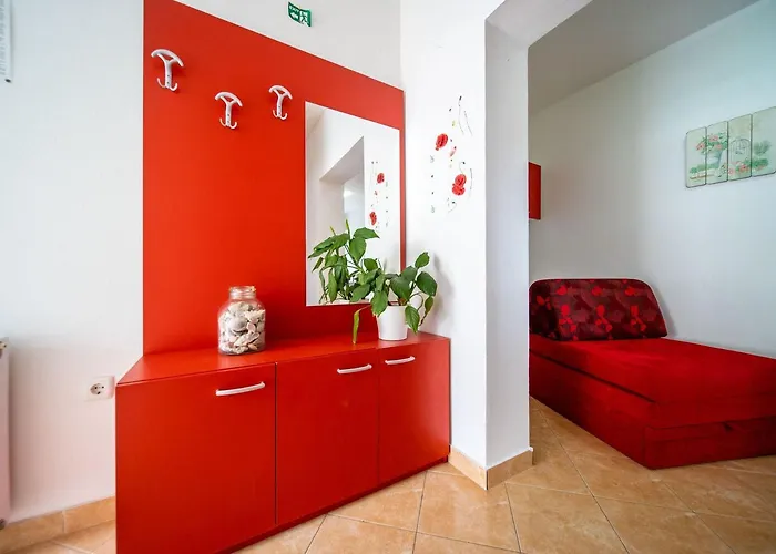 Nada Apartment Banjol