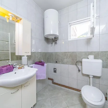 Nada Apartament *