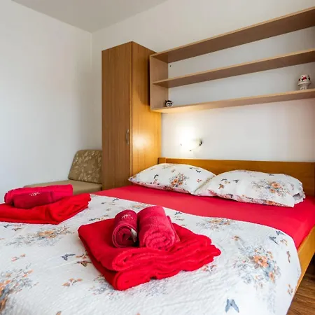 Nada Apartmán Banjol