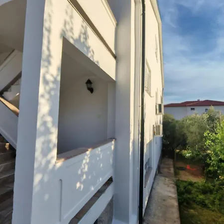 Apartment Nada Banjol