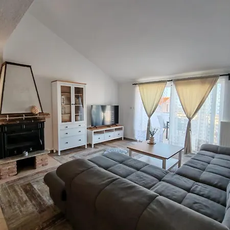 Nada Apartament *