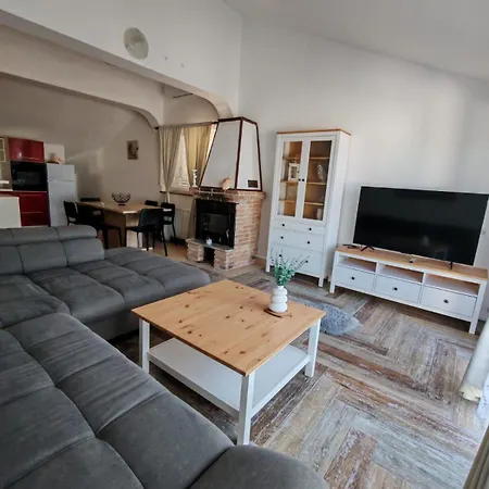 Apartment Nada *
